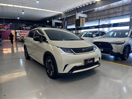 BYD DOLPHIN 44,9 KW ELÉTRICO GS BYD DOLPHIN 44,9 KW ELÉTRICO GS